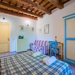 Vakantiehuis In With Pool & Sun Terrace Sellano
