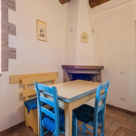 Holiday Home In Sellano With Pool & Sun Terrace Hébergement de vacances